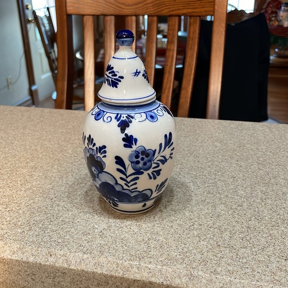 Delft Blue Ginger Jar Vintage - Picture 5 of 9